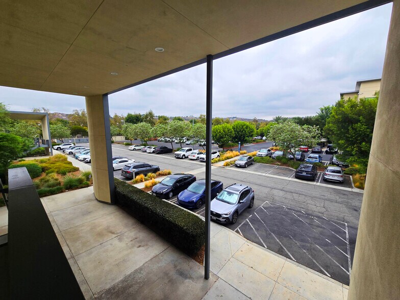 More Photos Of 3670 W Temple Ave, Pomona Office For Lease