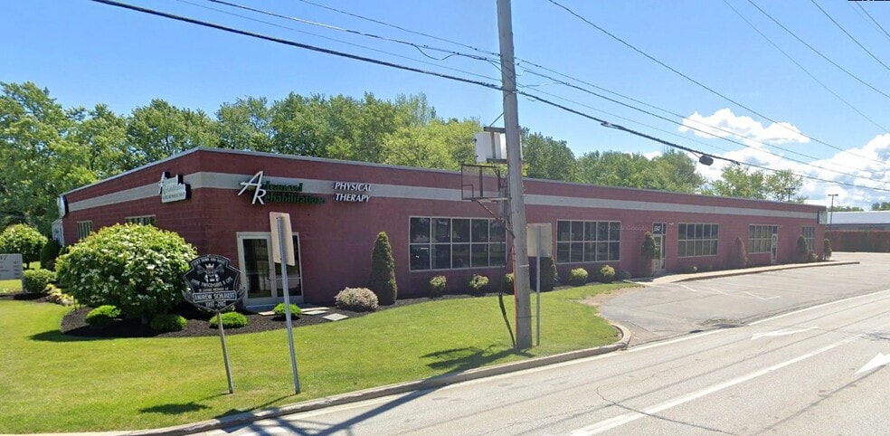 Primary Photo Of 3347 W 12th St, Erie Office For Lease