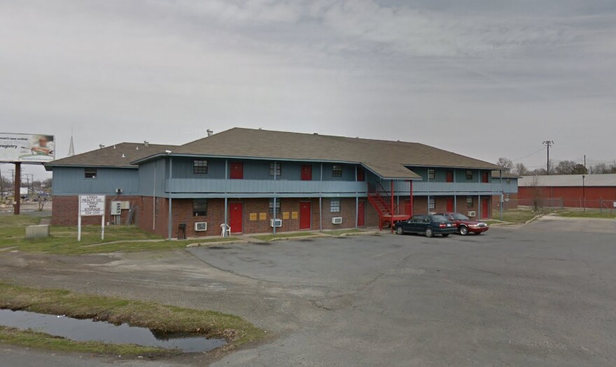 More Photos Of 2123 S Blake St, Pine Bluff Apartments For Sale