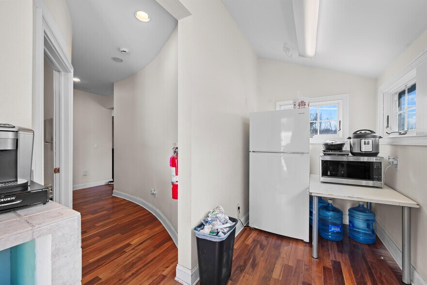 More Photos Of 1195 State Route 208, Monroe Unknown For Lease