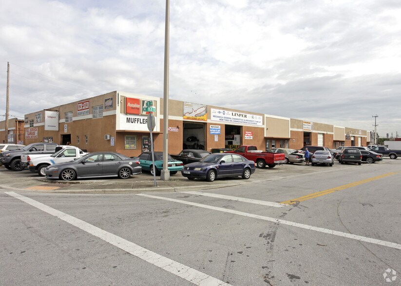 More Photos Of 670-698 W 84th St, Hialeah Unknown For Lease