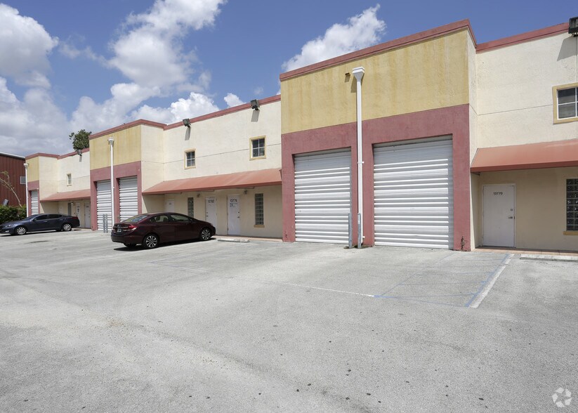 More Photos Of 13800-13818 SW 145th Ct, Miami Warehouse For Lease