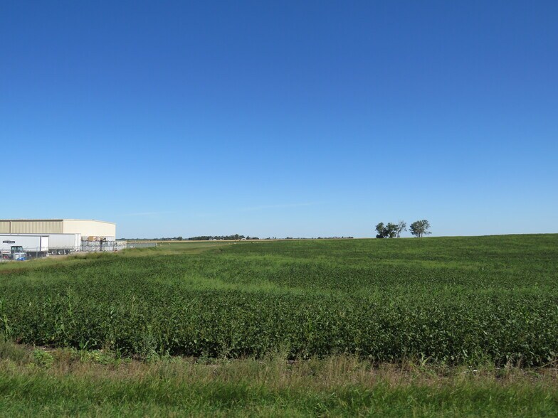 More Photos Of 3001 27th St NE, Minot Land For Sale