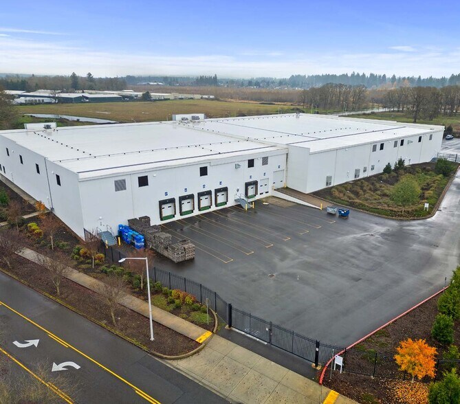 More Photos Of 6220 NE 147th Ave, Vancouver Warehouse For Lease