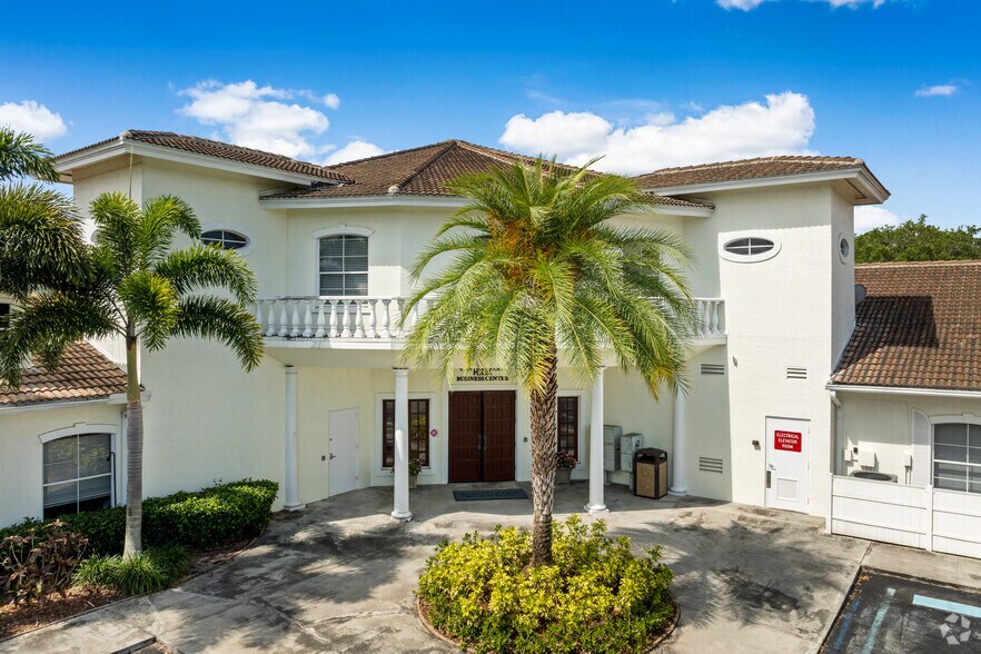 More Photos Of 145 NW Central Park Plz, Port Saint Lucie Medical For Sale