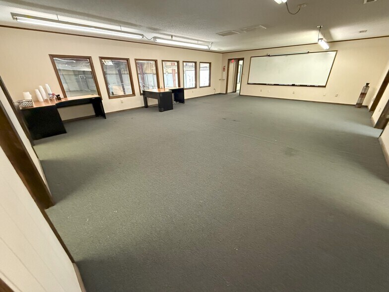 More Photos Of 144 Industrial Dr, Forest City Warehouse For Sale