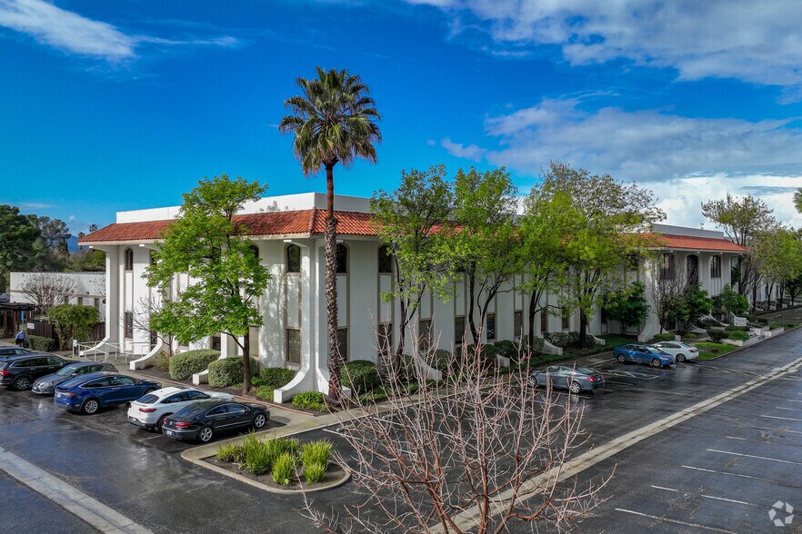 Primary Photo Of 3200 Patrick Henry Dr, Santa Clara Research And Development For Lease