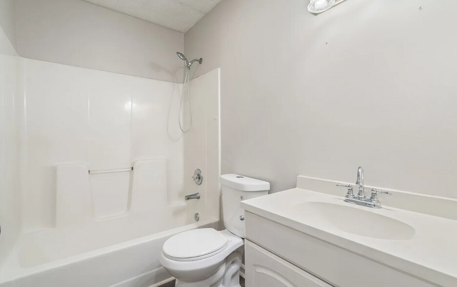 More Photos Of 2312 Boyds Creek Hwy, Sevierville Apartments For Sale