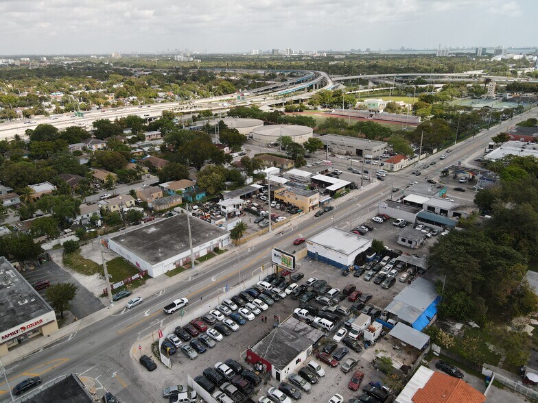 More Photos Of 1027 NW 36th St, Miami Land For Lease