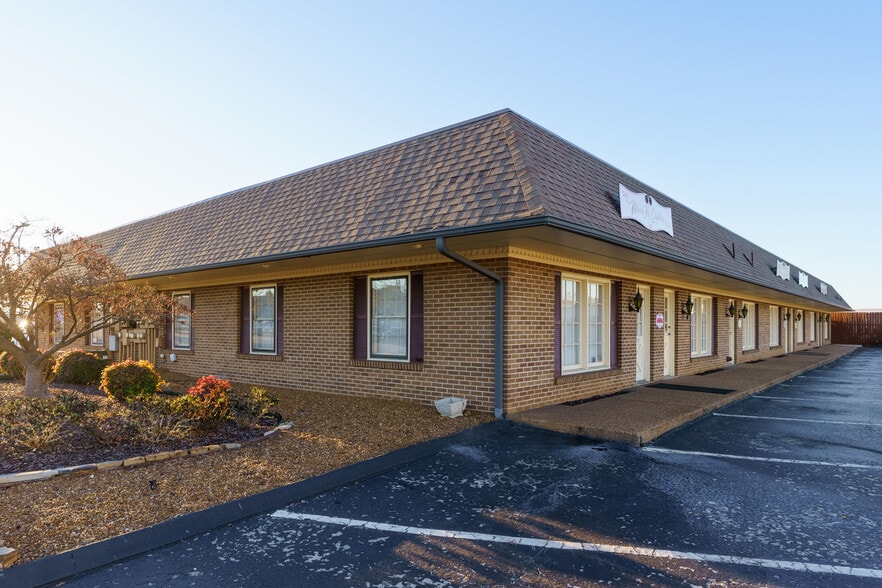 More Photos Of 5803-5805 Lee Hwy, Chattanooga Medical For Sale