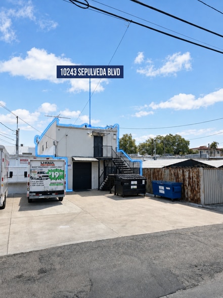 More Photos Of 10243 Sepulveda Blvd, Mission Hills Office For Sale