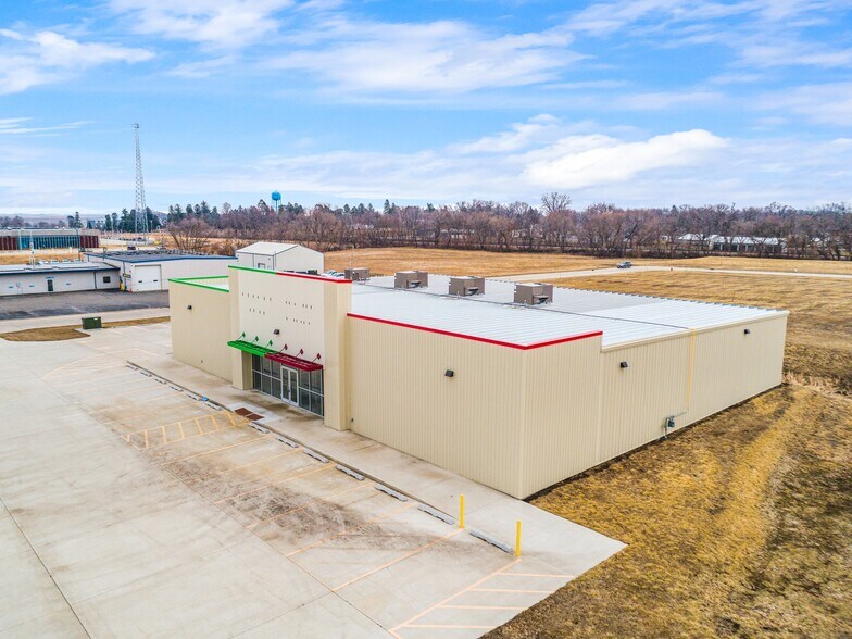 More Photos Of 970 US-18, Britt Freestanding For Lease