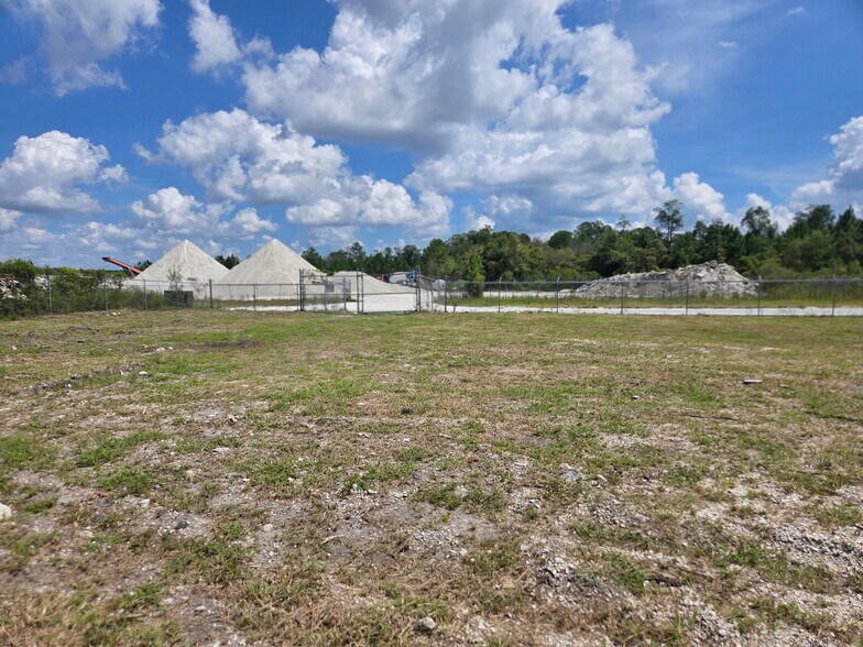 More Photos Of Industrial Park Rd, Green Cove Springs Land For Lease
