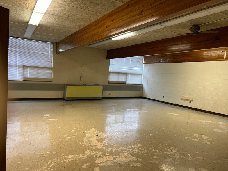 More Photos Of W5153 State Highway 156, Bonduel Schools For Sale