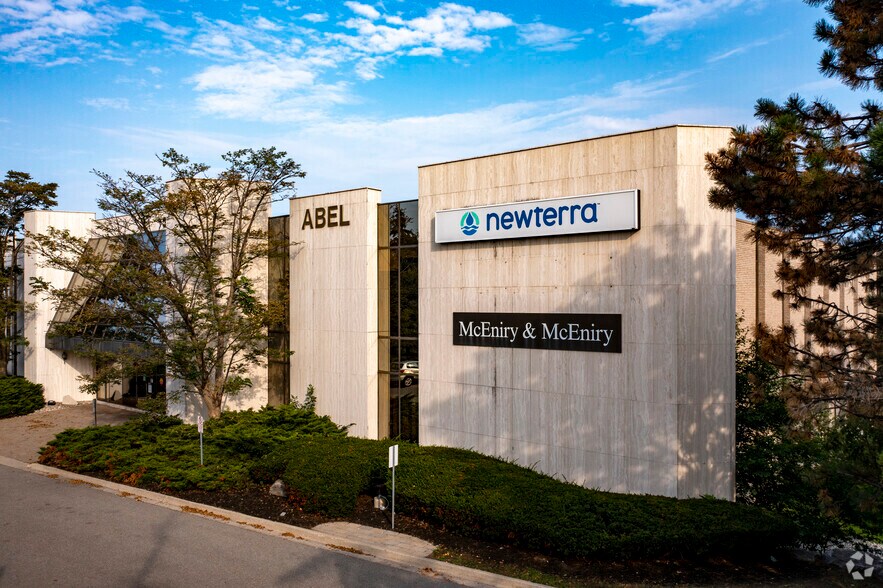 More Photos Of 3310-3320 S Service Rd, Burlington Office For Lease