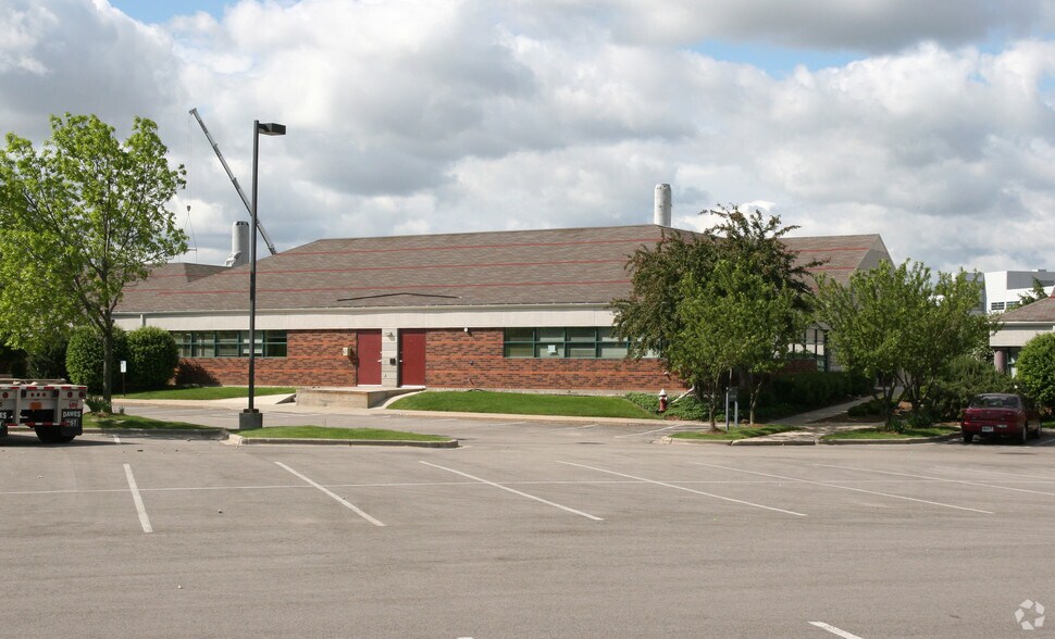 More Photos Of 505-535 Science Dr, Madison Office For Lease
