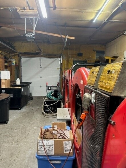 More Photos Of 2850 William St, Buffalo General Retail For Sale