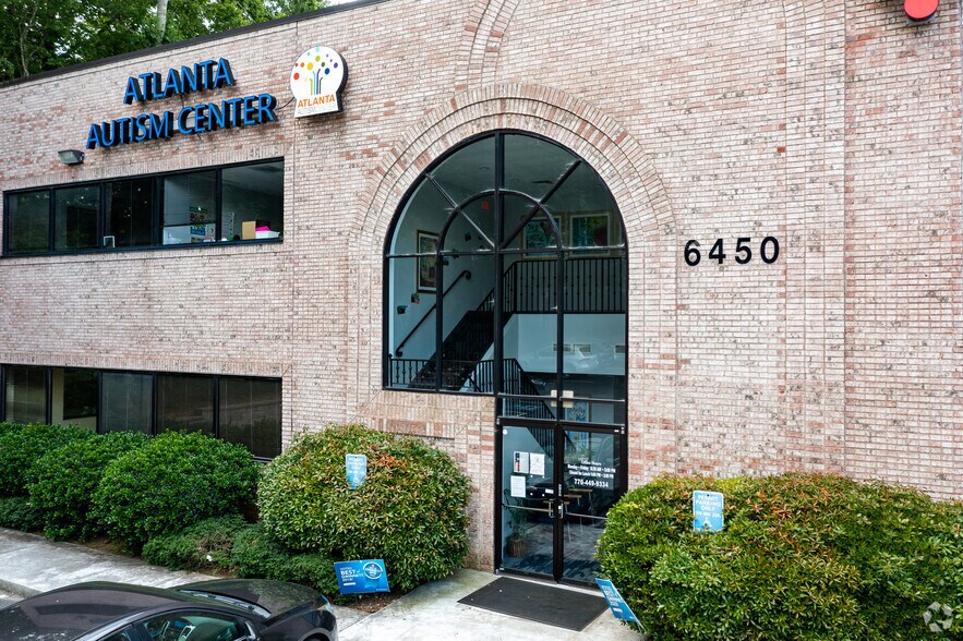 6450 Spalding Dr, Peachtree Corners, GA 30092 Medical Office For