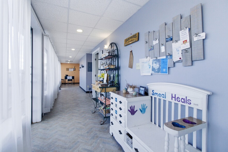 More Photos Of 1081 & 1083 Front St, Philipsburg Flex For Sale