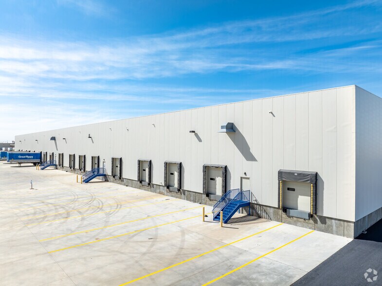 More Photos Of 16400 Norco Way, Nampa Warehouse For Lease
