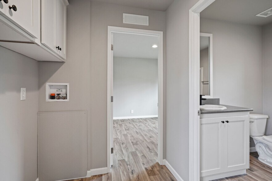 More Photos Of 52663 Drafter Rd, La Pine Manufactured Housing Mobile Home Park For Sale