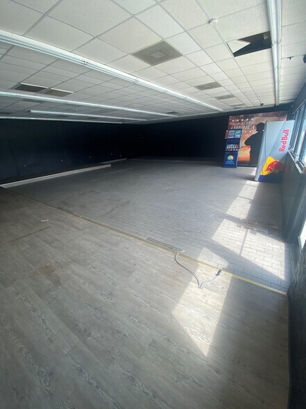 More Photos Of 2075 N Bragg Blvd, Spring Lake Convenience Store For Lease