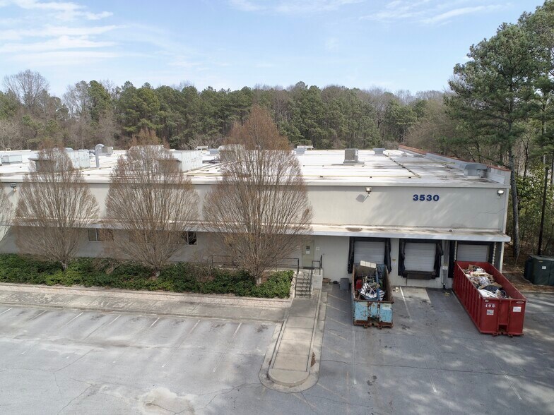 More Photos Of 3510-3530 Zip Industrial Blvd SE, Atlanta Distribution For Sale