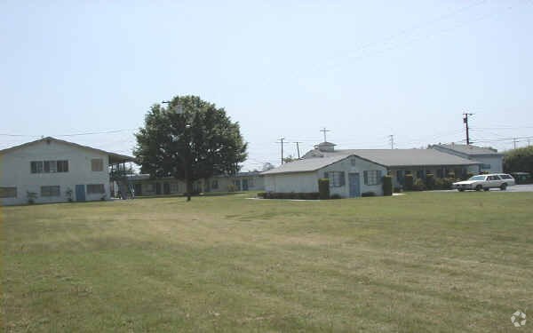 More Photos Of 9826 Priscilla St, Downey Religious Facility For Sale