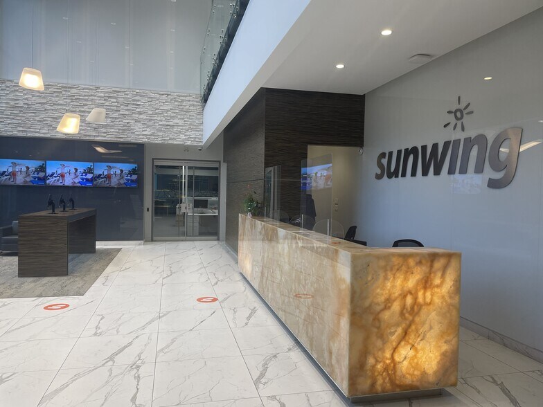 More Photos Of 27 Fasken Dr, Toronto Office For Sale