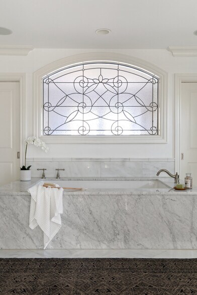 More Photos Of 1810 W 35th St, Austin Specialty For Sale