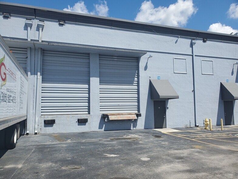 More Photos Of 10302 NW South River Dr, Medley Unknown For Lease