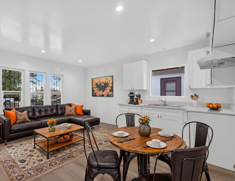 More Photos Of 1046 W 83rd St, Los Angeles Apartments For Sale