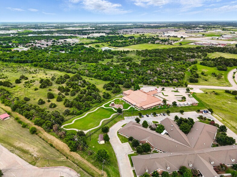 More Photos Of 1700 Cedar Run, Ennis Daycare Center For Sale