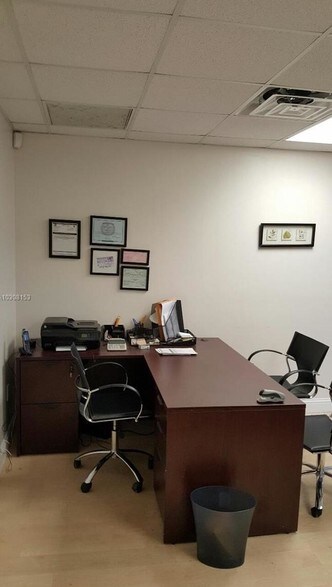 More Photos Of 5900 NW 99th Ave, Miami Light Distribution For Lease