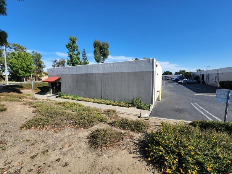 More Photos Of 9375-9395 9th St, Rancho Cucamonga Unknown For Lease