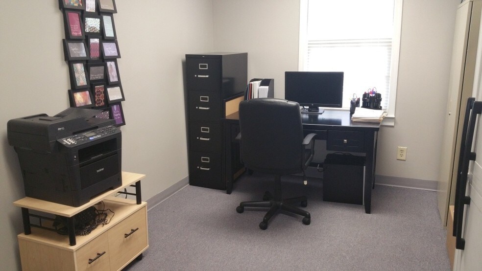 More Photos Of 1298 Rockbridge Rd, Stone Mountain Office For Sale