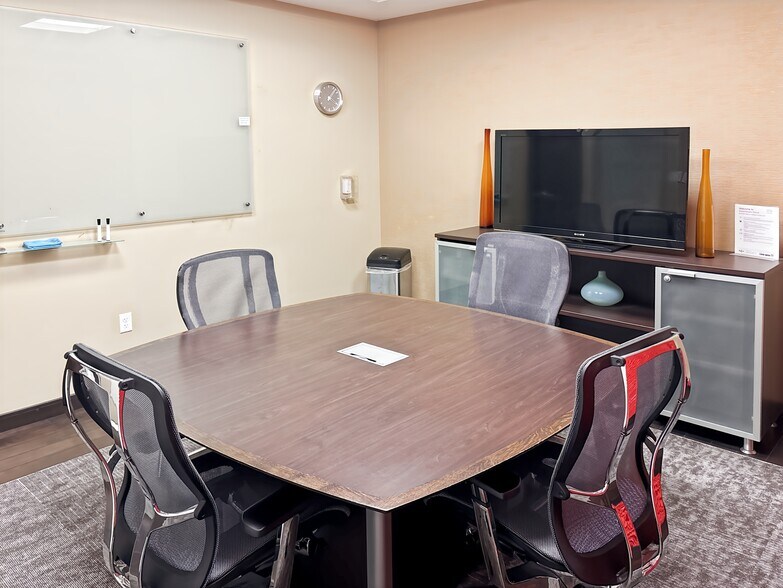More Photos Of 8333 NW 53rd St, Doral Coworking Space
