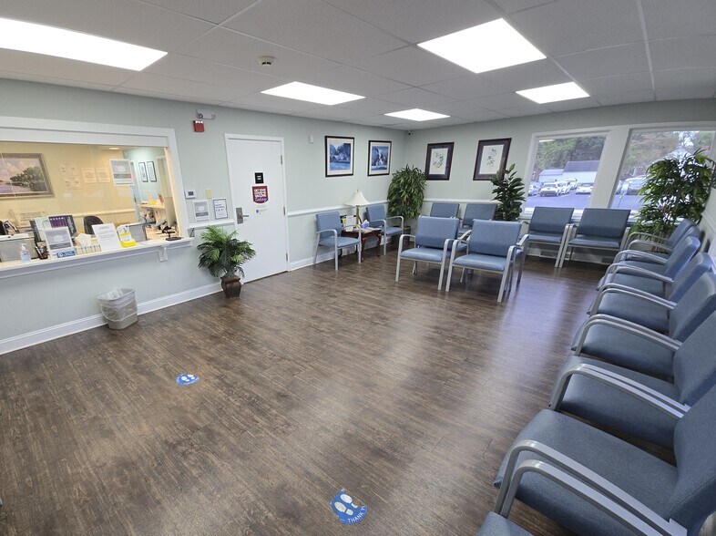More Photos Of 1095 S Bradford St, Dover Medical For Lease