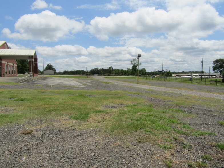 More Photos Of 1561 US Hwy 69 N, Woodville Religious Facility For Sale