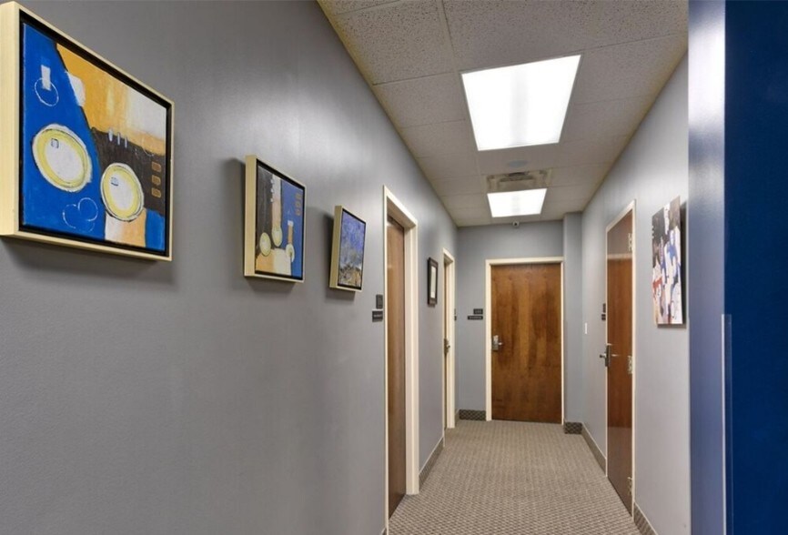 More Photos Of 5215 Colley Ave, Norfolk Office For Lease