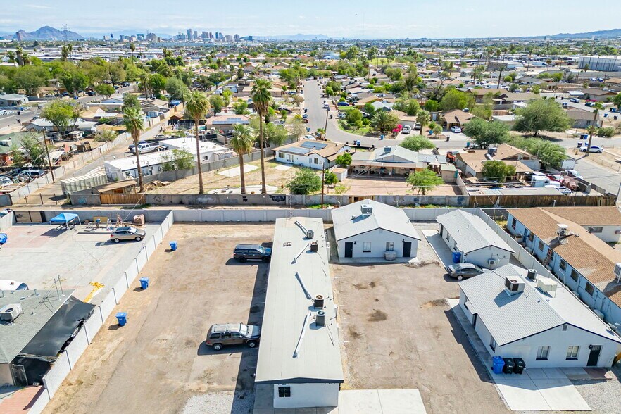 More Photos Of 927 S 35th Ave, Phoenix Apartments For Sale