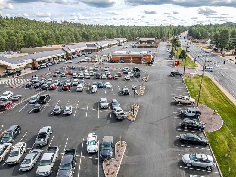 More Photos Of 20 E White Mountain Blvd, Lakeside Unknown For Lease