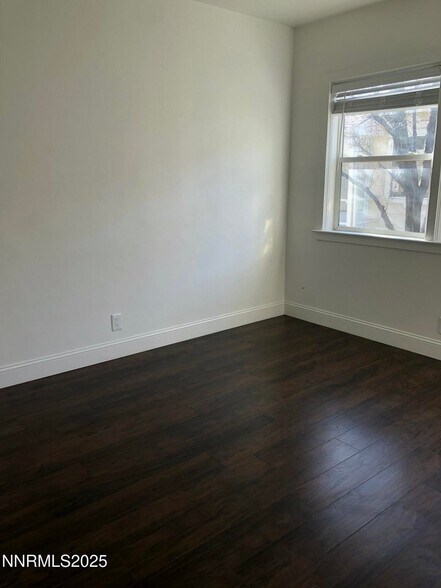 More Photos Of 425-445 Casazza Dr, Reno Apartments For Sale