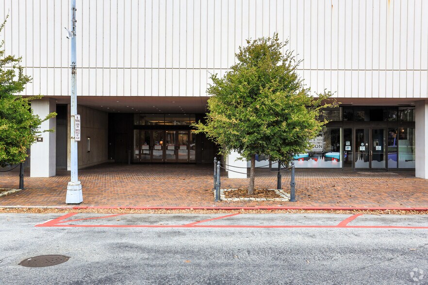 More Photos Of 577 Mulberry St, Macon-Bibb Office For Lease