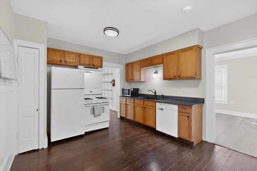 More Photos Of 78 San Marcos St, Austin Office Residential For Lease