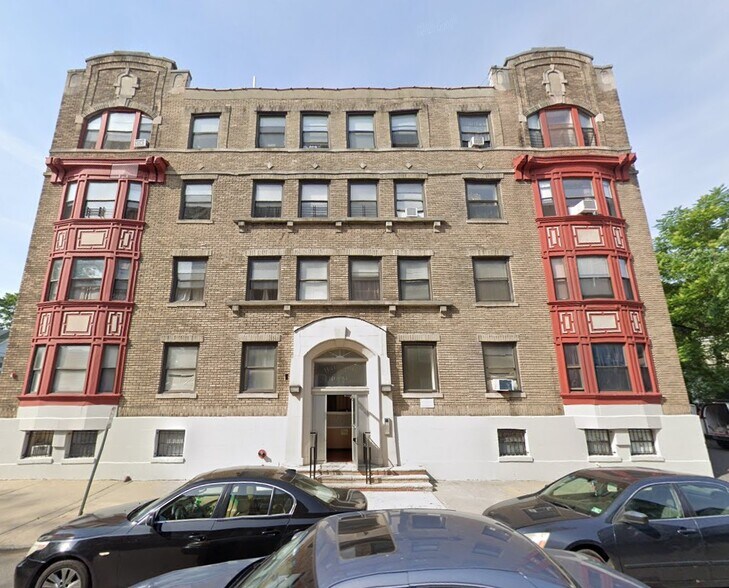 Primary Photo Of 5 Harvard St, East Orange Apartments For Sale