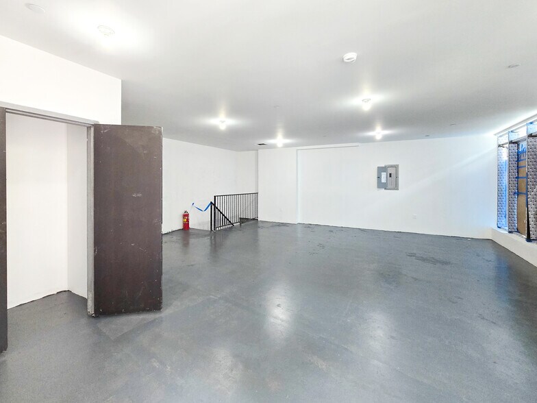 More Photos Of 717 Grand St, Brooklyn Storefront Retail Residential For Sale