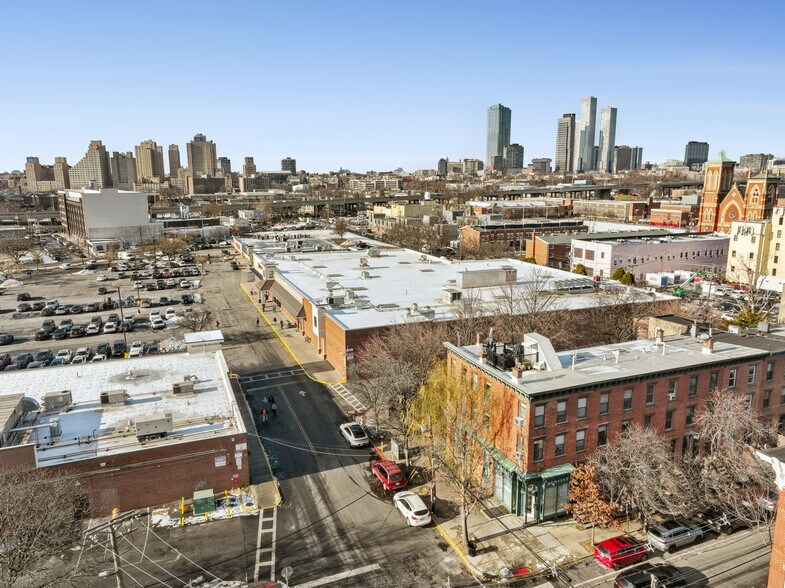 More Photos Of 273 Monmouth St, Jersey City Medical For Sale