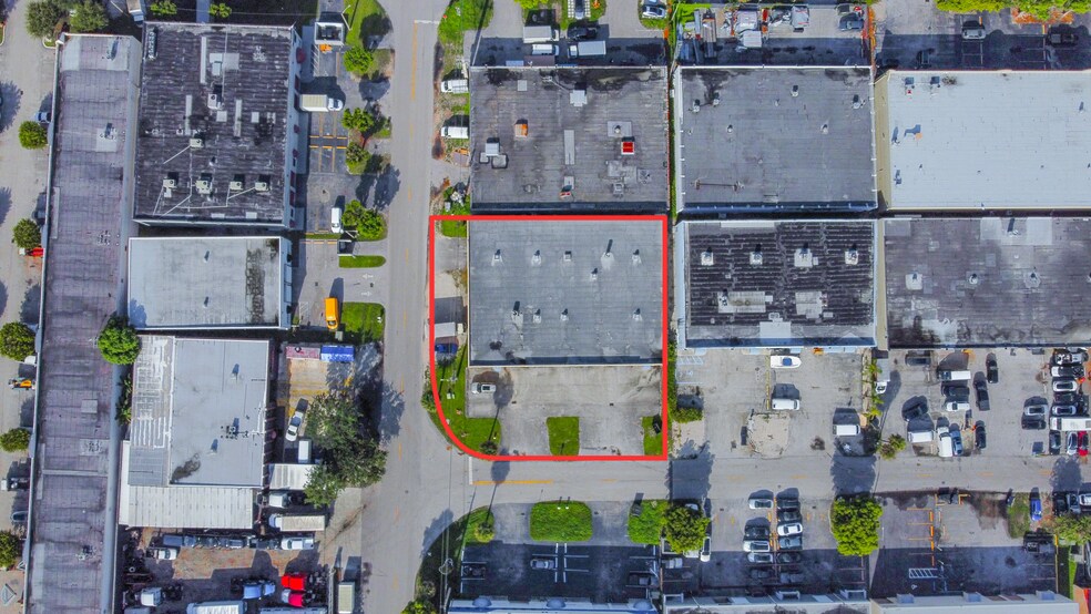 More Photos Of 7800 W 25th Ct, Hialeah Manufacturing For Sale