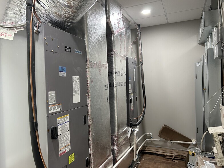 More Photos Of 20 Cypress Point Pky, Palm Coast Freestanding For Sale